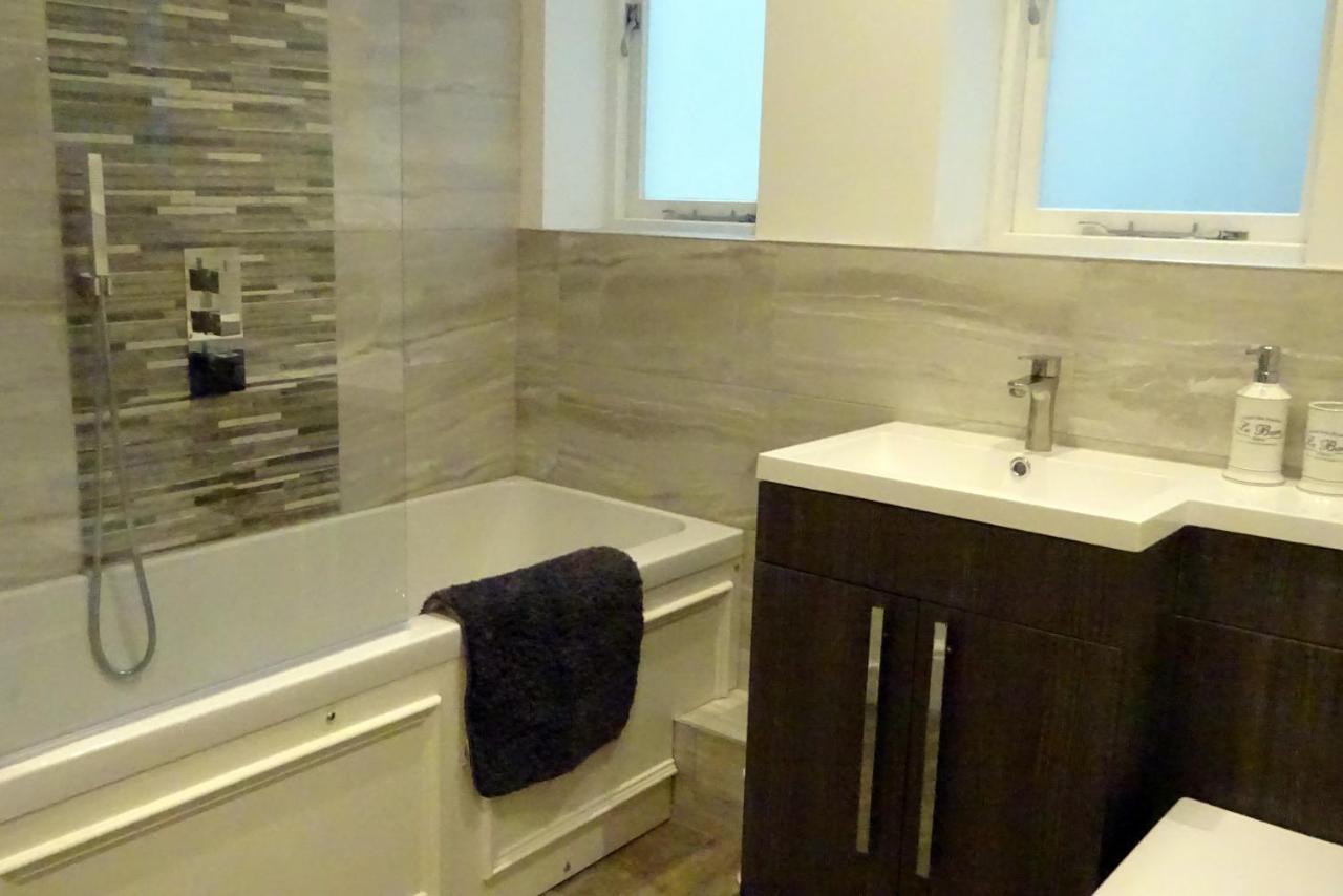Derwent View Holiday Apartments Матлок Екстер'єр фото