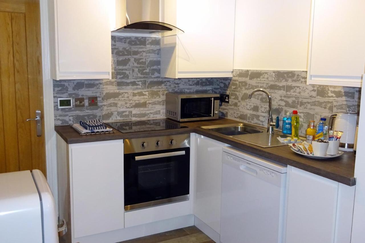Derwent View Holiday Apartments Матлок Екстер'єр фото