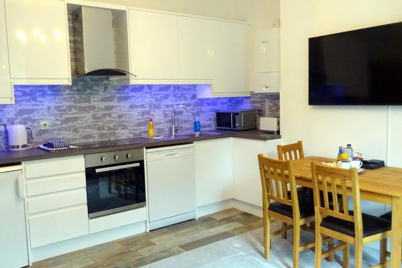 Derwent View Holiday Apartments Матлок Екстер'єр фото