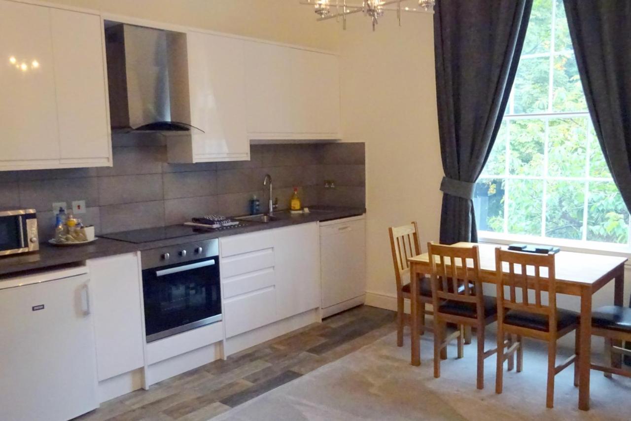 Derwent View Holiday Apartments Матлок Екстер'єр фото